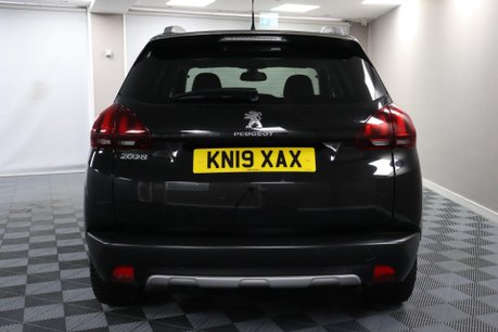 Peugeot 2008 BLUEHDI ALLURE 8