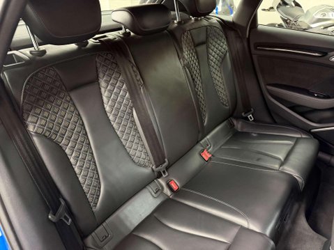 Audi RS3 2.5 TFSI Sportback 5dr Petrol S Tronic quattro Euro 6 (s/s) (400 ps) 49