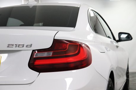 BMW 2 Series 2.0 218d SE Euro 6 (s/s) 2dr 23