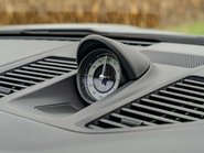 Porsche 911 3.0 911 Carrera GTS PDK 18
