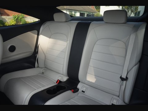 Mercedes-Benz C Class 2.1 C250d AMG Line (Premium) G-Tronic+ Euro 6 (s/s) 2dr 19