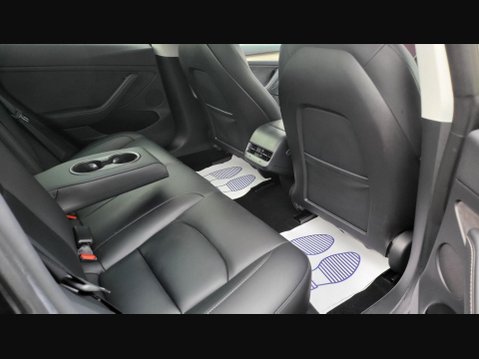 Tesla Model 3 MODEL 3 19