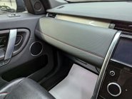 Land Rover Discovery Sport 2.0 Discovery Sport R-Dynamic SE D Auto 4WD 5dr 92