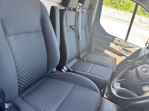 Ford Transit Custom 2.0 300 EcoBlue Trend Panel Van 5dr Diesel Manual L2 H1 Euro 6 (s/s) (105 p 30