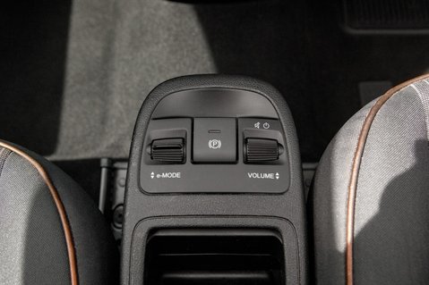 Fiat 500e ICON 36