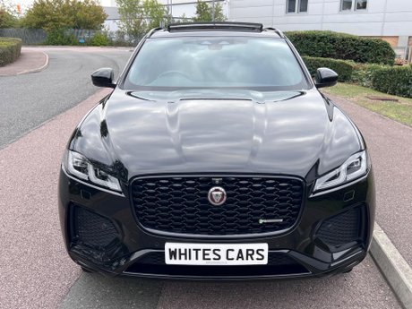 Jaguar F-Pace 2.0 D200 MHEV R-Dynamic SE Auto AWD Euro 6 (s/s) 5dr 56