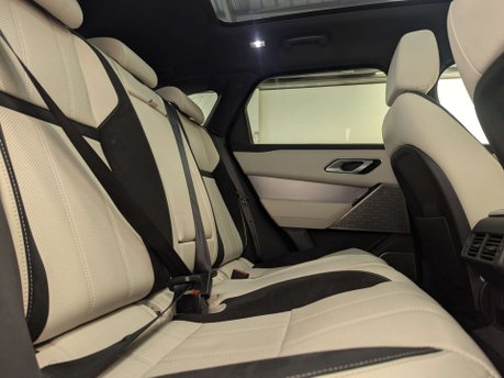 Land Rover Range Rover Velar 3.0 Range Rover Velar R-Dynamic HSE D300 Auto 4WD 5dr 51