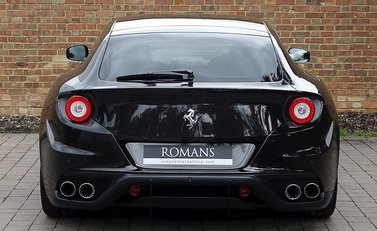 Ferrari FF 21