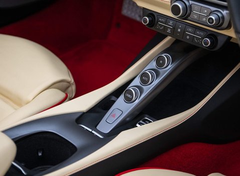 Ferrari Portofino 13