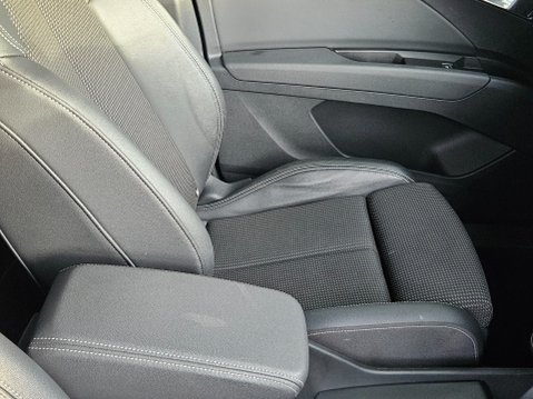 Audi Q4 SPORTBACK S LINE 23