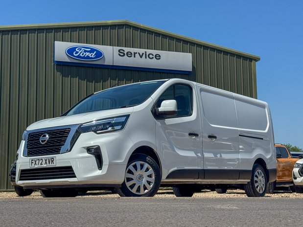 Nissan Primastar LWB L2H1 Low Roof Acenta 300 Air Con Cruise EURO 6 NO VAT 1