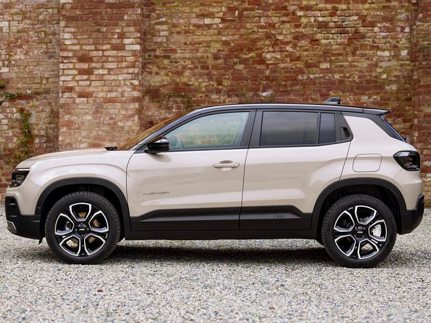 Jeep Avenger E-Summit