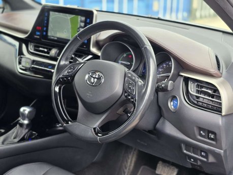Toyota C-HR 1.8 VVT-h Excel SUV 5dr Petrol Hybrid CVT Euro 6 (s/s) (122 ps) 33