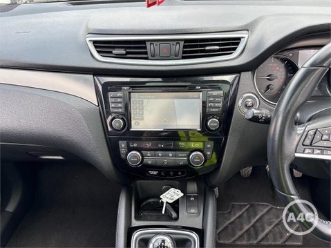 Nissan Qashqai 1.5 dCi Tekna Euro 6 (s/s) 5dr 4