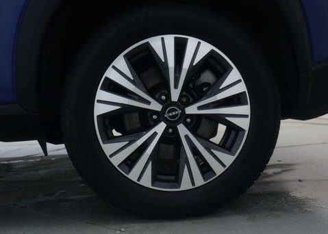 Nissan X-Trail 1.5 X-Trail N-Connecta E-4orce A 4WD 5dr 17