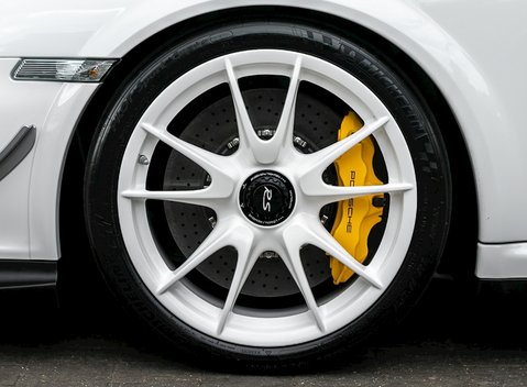 Porsche 911 GT3 RS 4.0 (997) 10