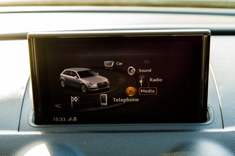 Audi A3 SPORTBACK TFSI S LINE 28