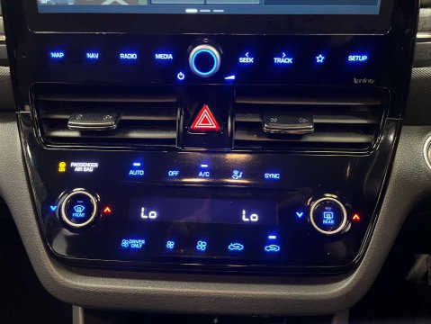 Hyundai IONIQ 1.6 IONIQ First Edition FHEV Semi-Auto 5dr 24