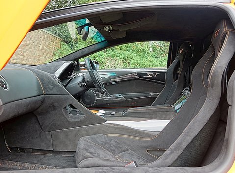 Lamborghini Murcielago LP 670-4 SV 15