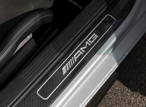 Mercedes-Benz AMG GT R GT R Premium 21