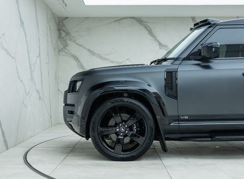 Land Rover Defender 110 V8 Carpathian Edition 35