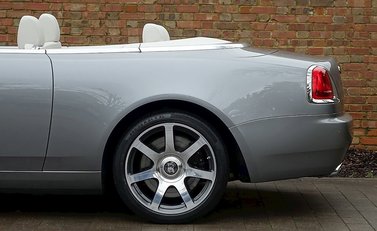 Rolls-Royce Dawn 21