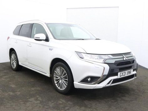 Mitsubishi Outlander PHEV DYNAMIC