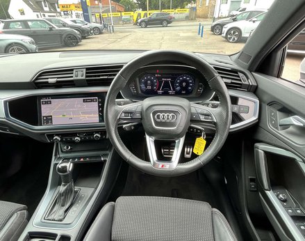 Audi Q3 1.5 Q3 S Line 35 TFSI Semi-Auto 5dr 19