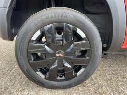 Dacia Spring Spring Extreme EV 5dr (26.8KWH) 65 BHP model 17