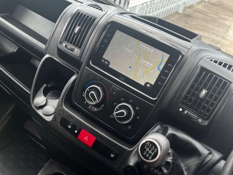 Peugeot Boxer 2.2 BlueHDi 435 Professional Premium + Panel Van 5dr Diesel Manual L4 2