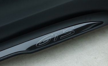 Porsche Taycan GTS SPORT TURISMO 37