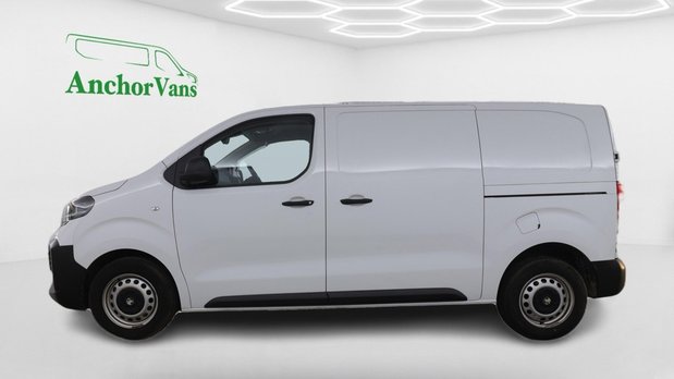 Vauxhall Vivaro SWB L1H1 Low Roof Prime 2900 Air Con Sensors EURO 6 NO VAT 7