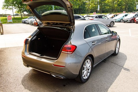 Mercedes-Benz A Class A 200 SPORT EXECUTIVE 39