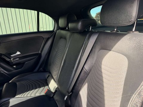 Mercedes-Benz A Class 1.5 A 180 SE D Auto 5dr 11