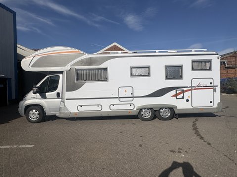 Burstner Argos 748-2 6 berth, large garage, tag axle, race van race truck 19