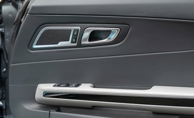 Mercedes-Benz Amg GT GT C Roadster 21