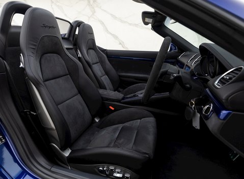 Porsche 718 Boxster Spyder 13