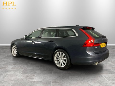 Volvo V90 2.0 T4 Momentum Plus Estate 5dr Petrol Auto Euro 6 (s/s) (190 ps) DAB Radio 5