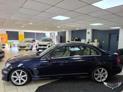 Mercedes-Benz C Class 2.1 C220 CDI BlueEfficiency Sport G-Tronic+ Euro 5 (s/s) 4dr 83