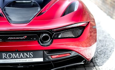 McLaren 720S Performance 23