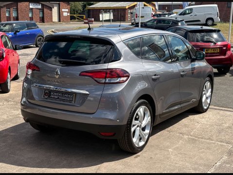 Renault Scenic 1.2 Scenic Signature Nav TCe 5dr 30