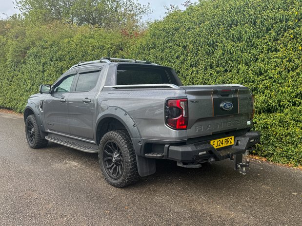 Ford Ranger Wildtrak | Auto | 2 LT | Double Cab | Sensors | Alloys | Tow Bar | EURO 6 7