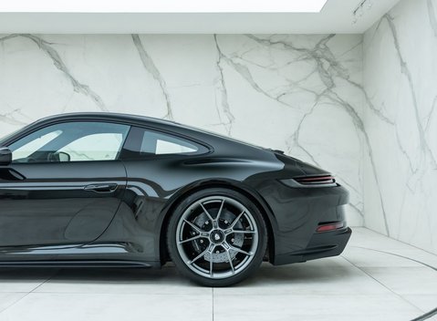 Porsche 911 GT3 Touring (992) 41