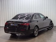 Mercedes-Benz E Class 2.0 E 300 AMG Line de Auto 4dr 31