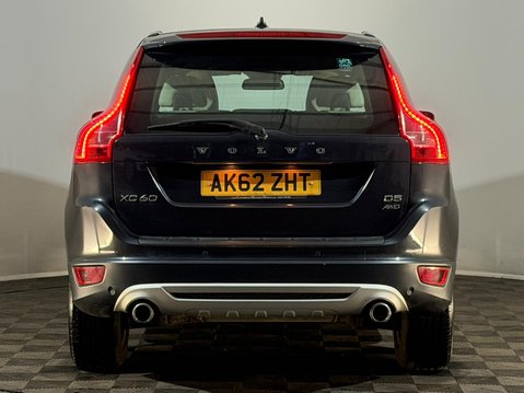 Volvo XC60 D5 R-DESIGN AWD 7