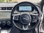 Jaguar E-Pace 2.0 D240 R-Dynamic HSE Auto AWD Euro 6 (s/s) 5dr 22