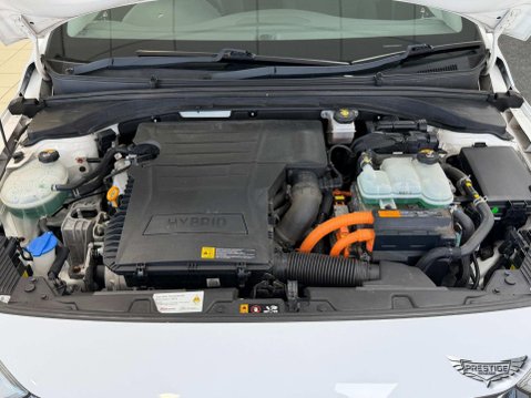 Hyundai IONIQ 1.6 h-GDi Premium DCT Euro 6 (s/s) 5dr 94