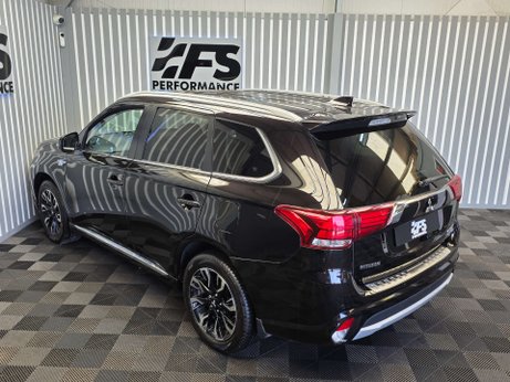 Mitsubishi Outlander 2.0h 12kWh GX4h SUV 5dr Petrol Plug-in Hybrid CVT 4WD Euro 6 (s/s) (200 ps) 38