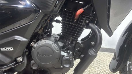 Honda CB 2021 17k NEW MOT GREAT CONDITION 125CC LEARNER BIKE CBF125 7