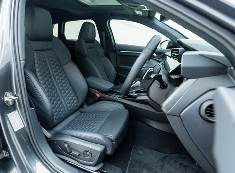 Audi RS3 SPORTBACK VORSPRUNG 11